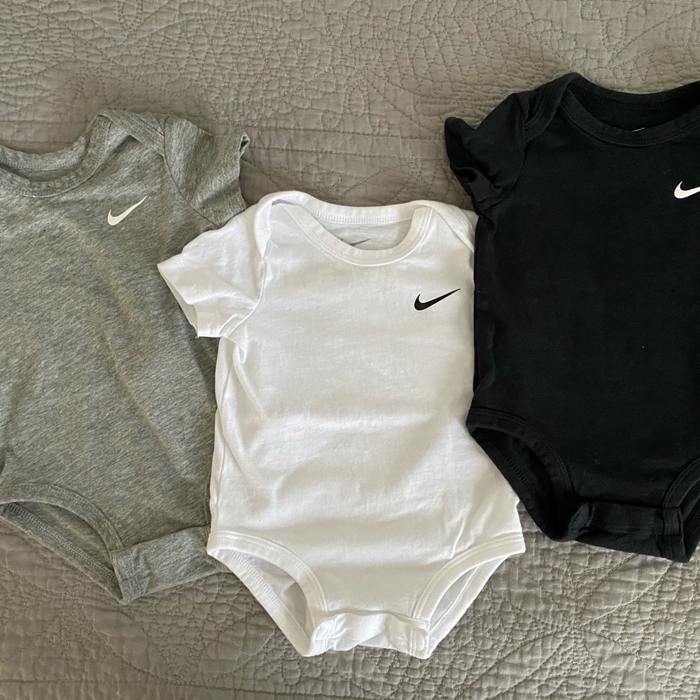 Nike Onesie Set